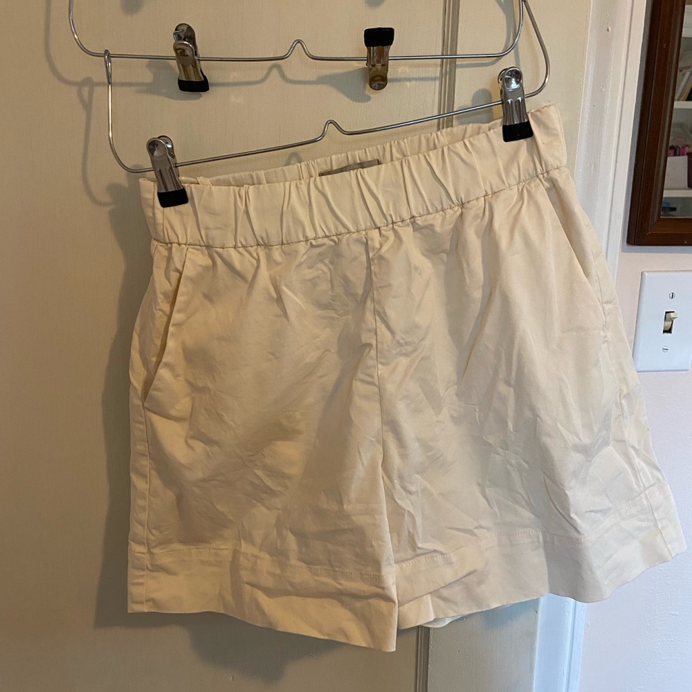 Everlane The Easy Short